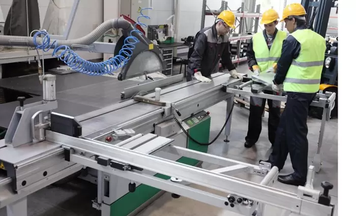 Κύκλος εργασιών στη βιομηχανία ανεβαίνει 4,9% στο πρώτο επτάμηνο