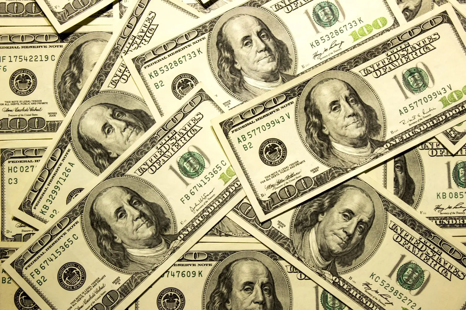 Γιατί διαβρώνεται η αξιοπιστία του δολαρίου