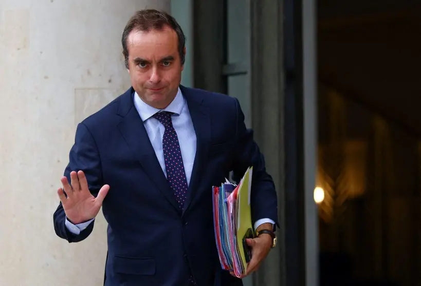Γαλλία: Ο Λεκορνί αποκλείει την φορολόγηση των πλουσίων