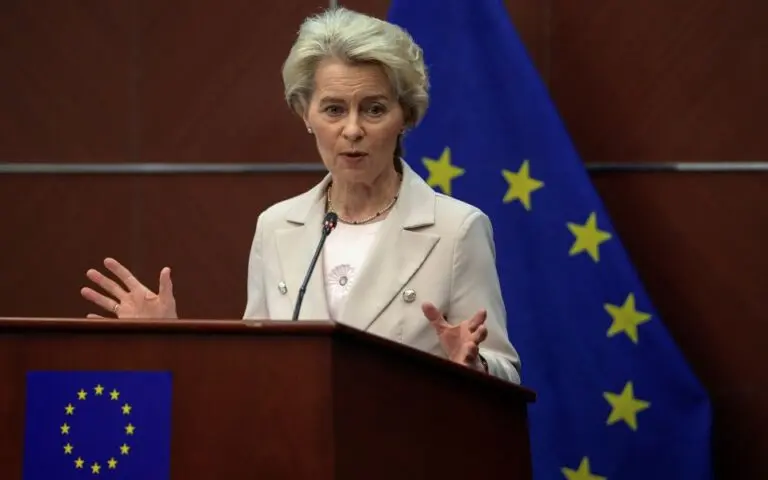 Η E.E. καταδικάζει την επίθεση κατά του Ντόναλντ Τραμπ