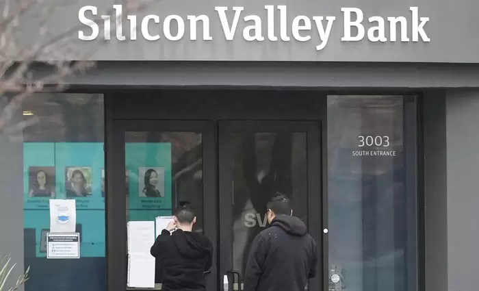 Στροφή για τη Fed μετά την πτώχευση της Silicon Valley Bank;