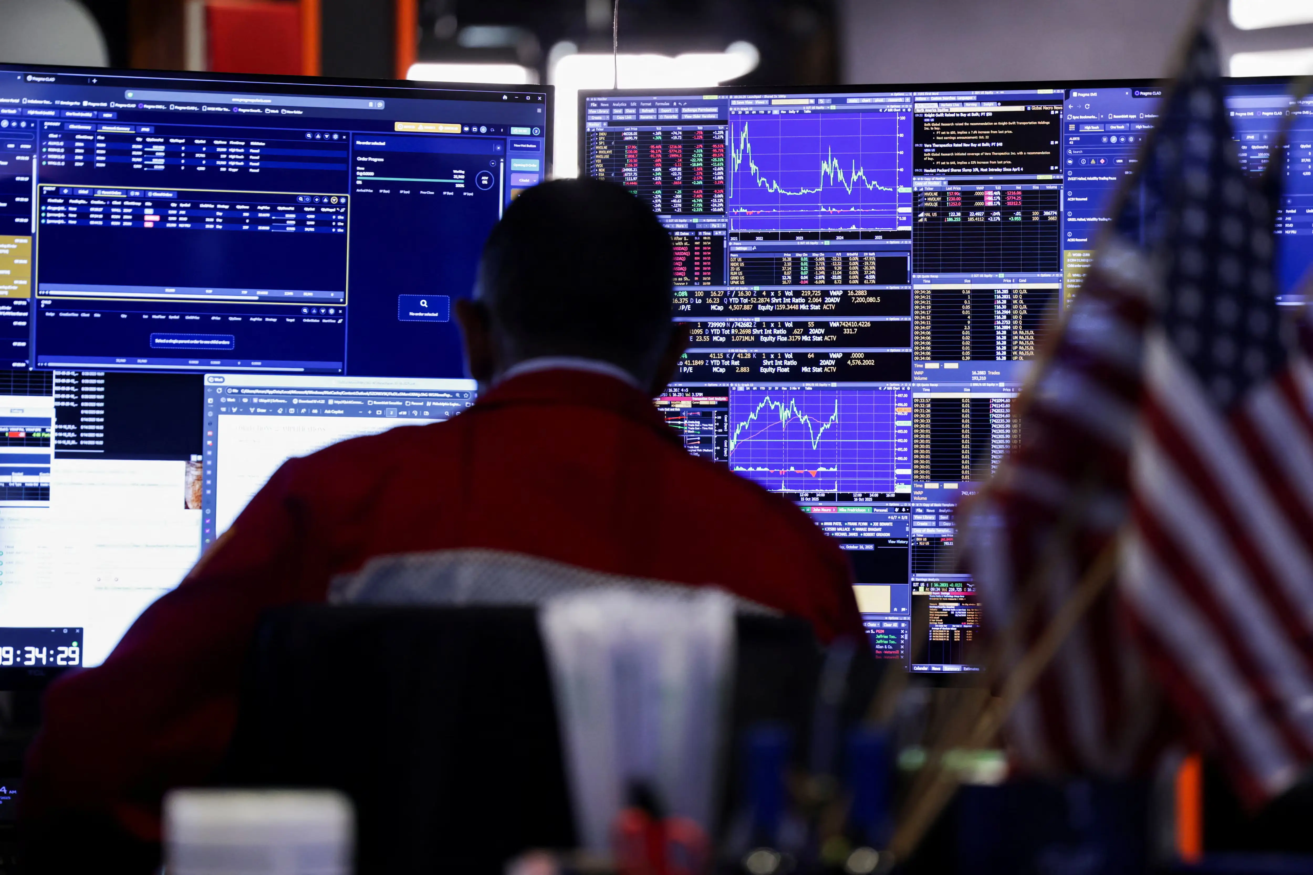 Αμερικανικές τράπεζες: Ερχεται νέα «κατρακύλα» για τις μετοχές – Η κρίση επηρεάζει Ευρώπη και Ασία