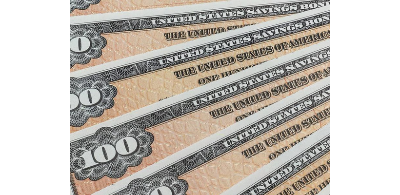 Πτώση λόγω των δασμολογικών απειλών του Τραμπ κατέγραψαν τα αμερικανικά ομόλογα