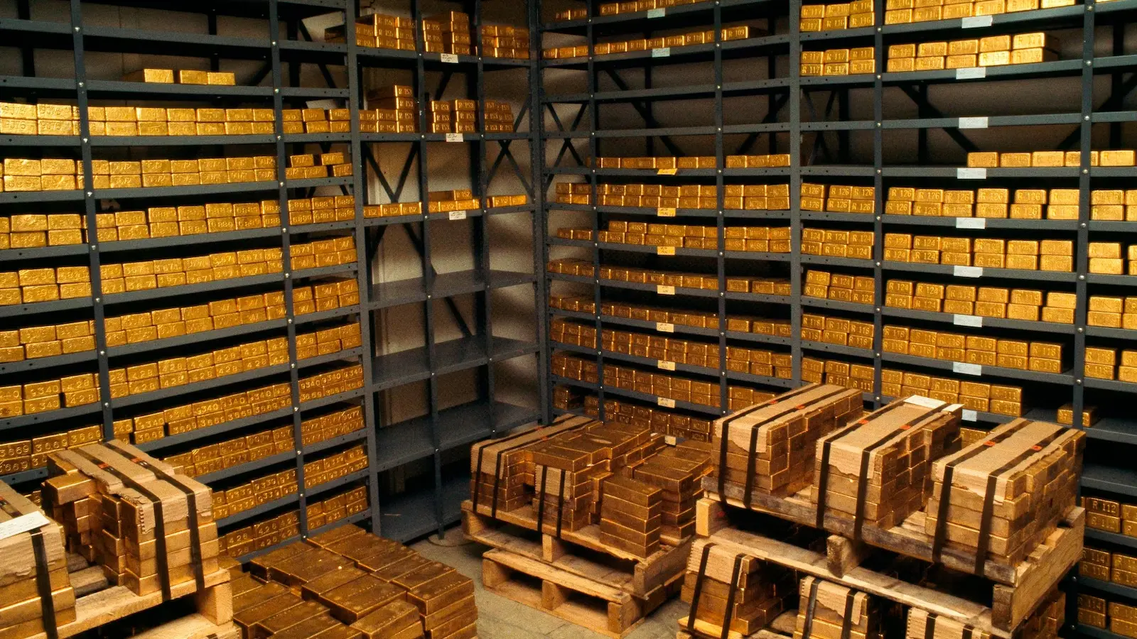 Χρυσός: Στο ένα τρισ. δολάρια εκτοξεύτηκαν τα αποθεματικά των ΗΠΑ