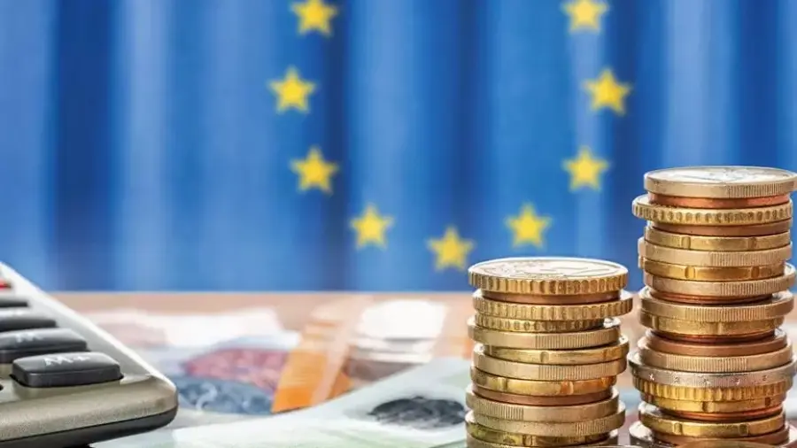 Οι τρεις «μεγάλοι» της ΕΕ ζητούν λιγότερες ρυθμίσεις στις τράπεζες