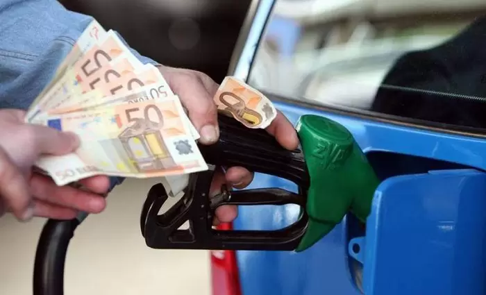 Πρωτόγνωρα κέρδη για τις πετρελαϊκές εταιρείες