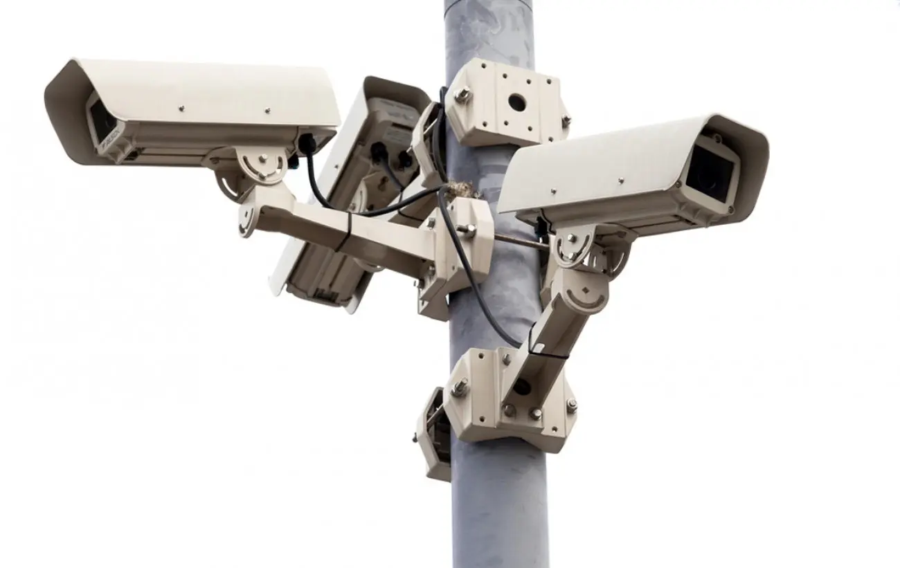 Ιδού οι εταιρίες που διεκδικούν τον διαγωνισμό για τις κάμερες τροχαίας