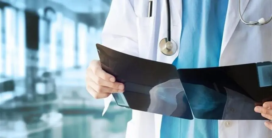 Ζητούνται βοηθοί διευθυντές κλινικής διάφορων ειδικοτήτων