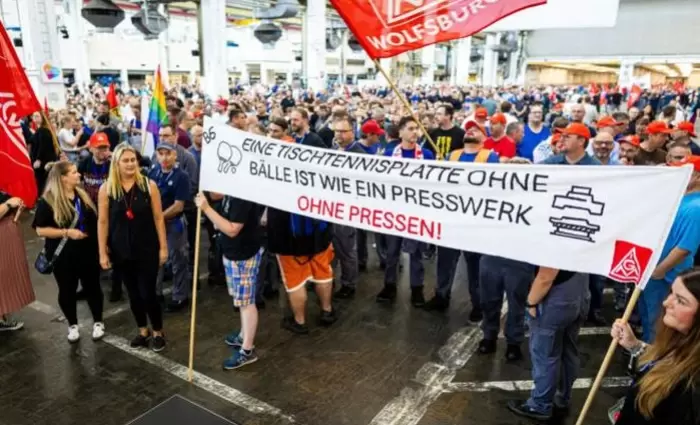 «Κήρυξη πολέμου» στο εσωτερικό της Volkswagen