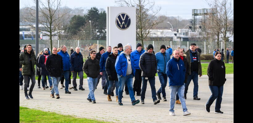 Προειδοποιεί με μείωση της συμμετοχής της στην VW η Porsche holding