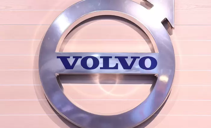 Volvo: Γιατί εγκαταλείπει το σχέδιο αποκλειστικής κατασκευής EV μέχρι το 2030