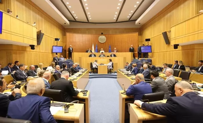 Υπερψηφίστηκε ο κρατικός προϋπολογισμός για το 2026