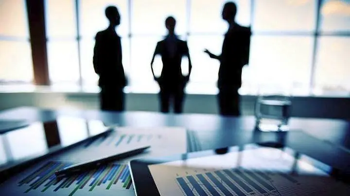 Η ευελιξία στους μισθούς ενδέχεται να αυξάνει τις ανισότητες