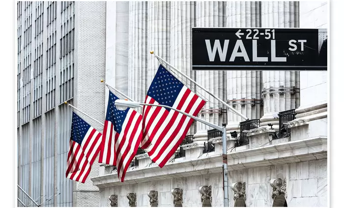 Με το βλέμμα στην οικονομία η Wall Street – Θα έχει ο Δεκέμβριος Santa Rally;