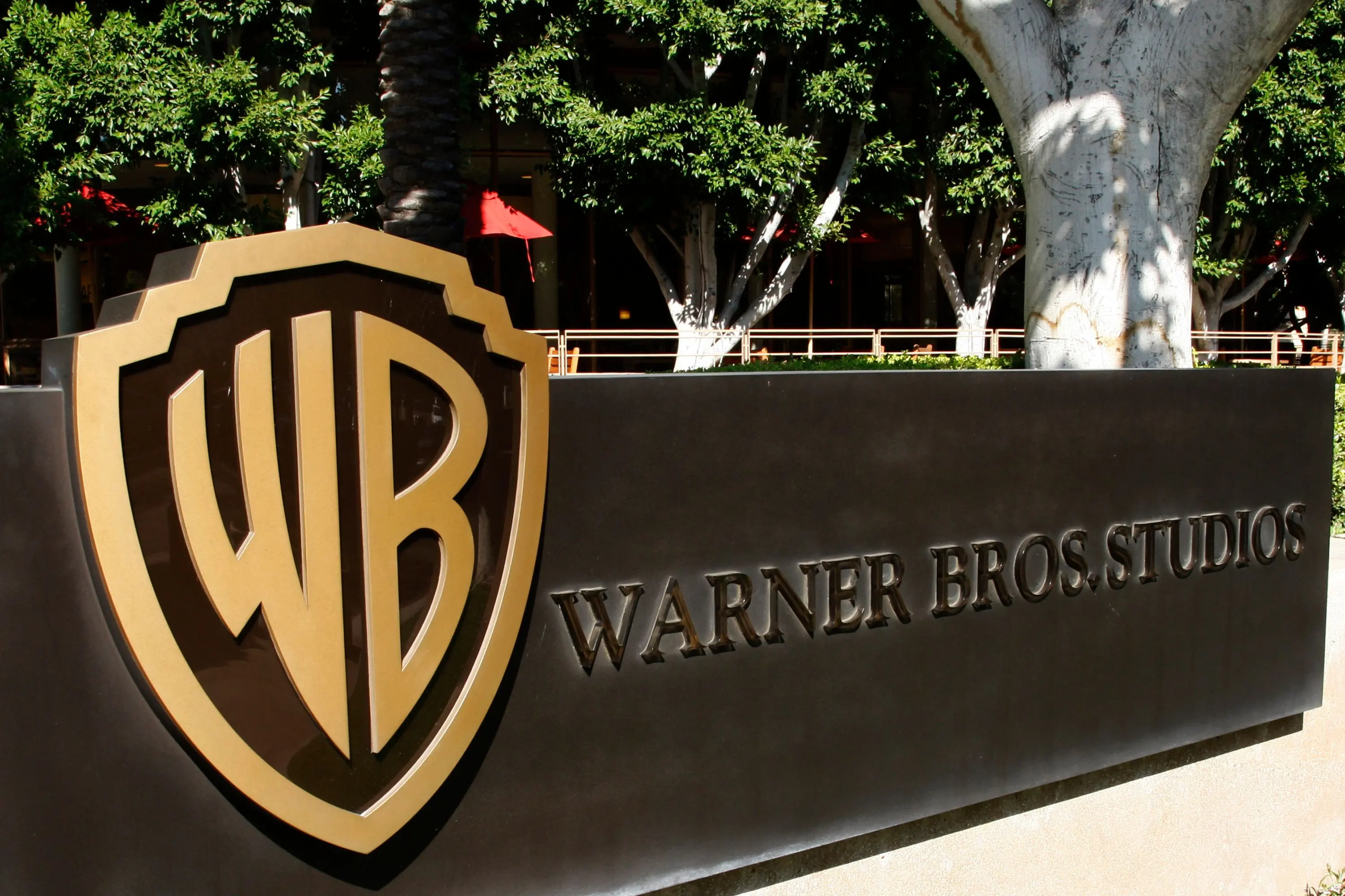 Η WarnerBros θα προβάλλει τις νέες ταινίες της σε livestreaming