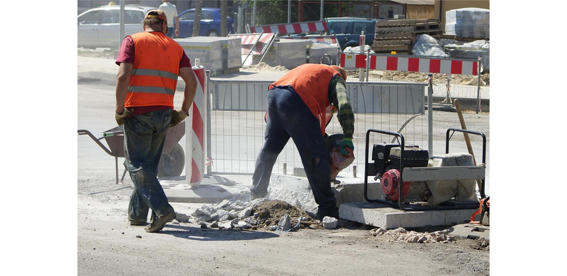 Σε ισχύ και σήμερα μέτρα για εργαζομένους λόγω καύσωνα – Τι ισχύει με delivery