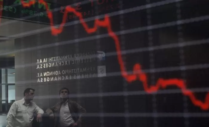 Βουτιά των τραπεζικών μετοχών – Πρόσκαιρη η ανακούφιση των αγορών