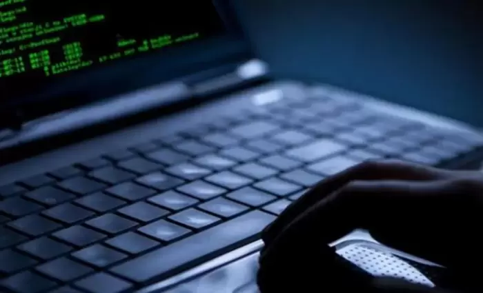 Η Γερμανία τώρα κατασκοπεύει και τον κορυφαίο κατάσκοπό της
