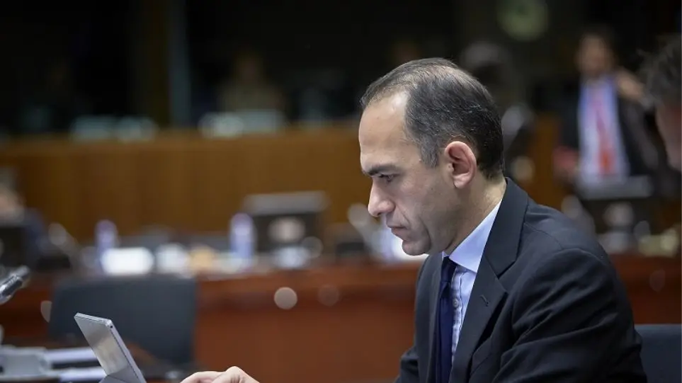 Το χρονικό της αναστάτωσης για τον εταιρικό φόρο