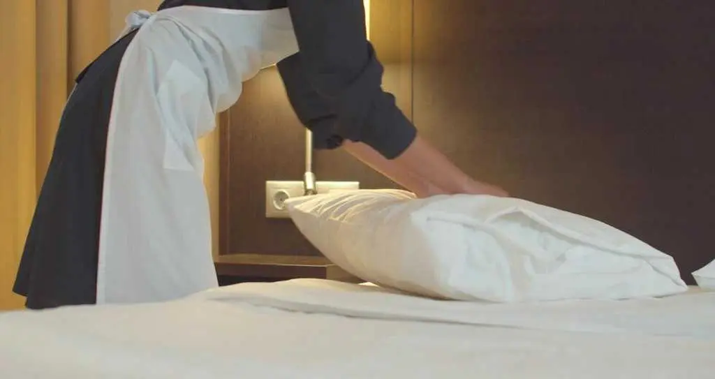 «Καμπανάκι» για έλλειψη προσωπικού στα ξενοδόχεία της Πάφου