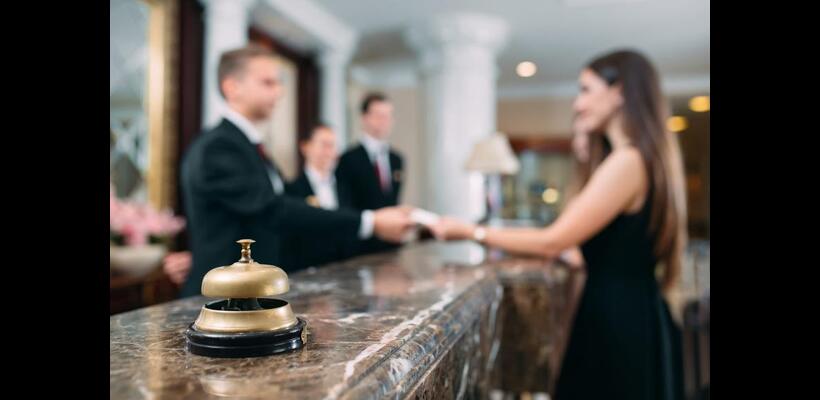 Εκτονώνεται η κρίση στη ξενοδοχειακή βιομηχανία – Τι λένε οι συντεχνίες