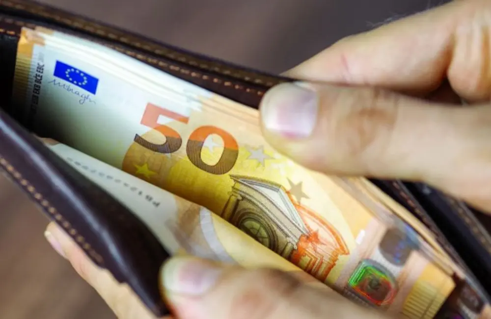 Δεν αλλάζει το ποσοστό ΑΤΑ λόγω της οικονομικής ύφεσης