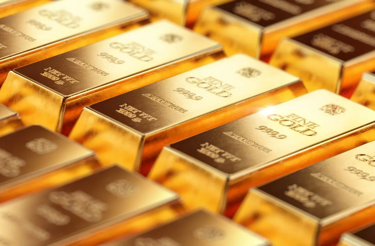 Κοντά στα $4.470 ο χρυσός εν αναμονή σημαντικών οικονομικών στοιχείων από τις ΗΠΑ