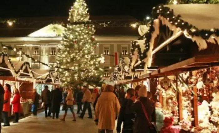 Χριστουγεννιάτικα Χωριά από 26/11 μέχρι 15/1 (vid)