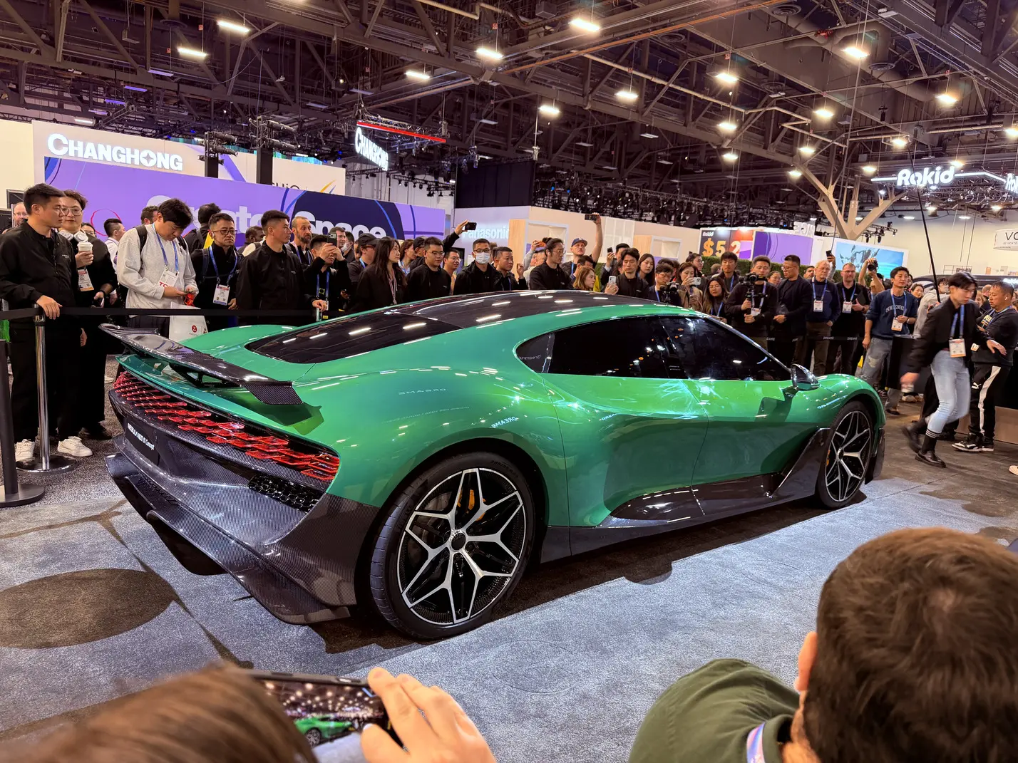 Dreame Tech: Από τις ρομποτικές σκούπες και το smart home, στα ηλεκτρικά hypercars