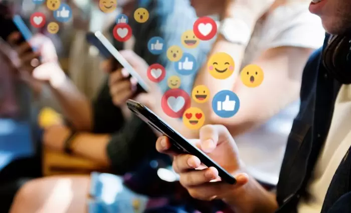 ΕΕ: Το 96% των νέων χρησιμοποιεί το Διαδίκτυο σε καθημερινή βάση