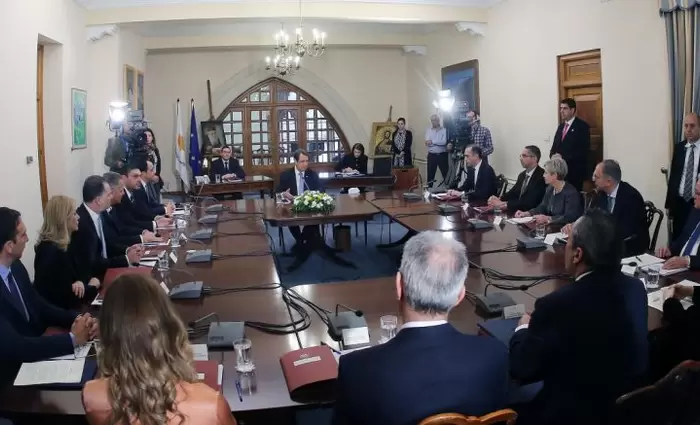 Συζητούν για παράταση των περιοριστικών μέτρων