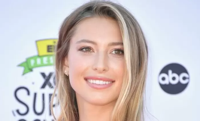 Καυστική η θυγατέρα του Steve Jobs για το νέο iPhone