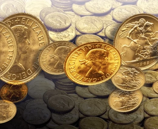 Οι Έλληνες πωλούν μαζικά χρυσές λίρες στη σκιά του πολέμου