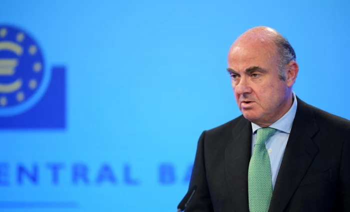 Λουίς ντε Γκίντος: Η νομισματική πολιτική δεν είναι πανίσχυρη – Η ΕΚΤ πρέπει να είναι συνετή