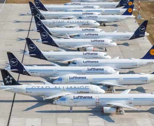 Lufthansa: Κόβει 20.000 πτήσεις μικρών αποστάσεων λόγω εκτίναξης του κόστους στα καύσιμα