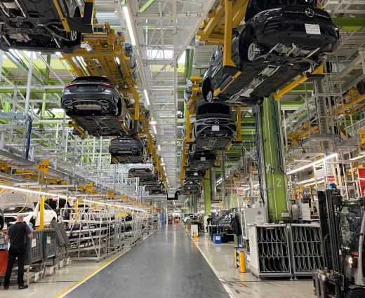 Ευρωζώνη: Σε χαμηλό 10 μηνών ο PMI – Καμπανάκι για στασιμοπληθωρισμό λόγω πολέμου στο Ιράν