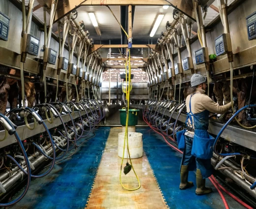 ΗΠΑ: Οριακή άνοδος των αιτήσεων ανεργίας στις 214.000 – Σε χαμηλά επίπεδα οι απολύσεις