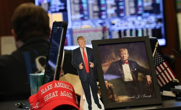 Πώς ο Τραμπ επηρεάζει τις αγορές περισσότερο από κάθε άλλο πρόεδρο