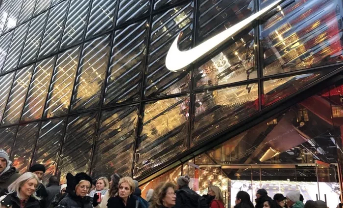 Γιατί οι καταναλωτές μηνύουν την Nike