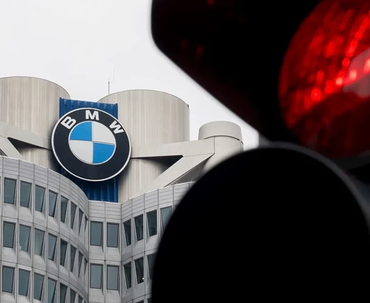 ΒMW: Πτώση κερδοφορίας λόγω Κίνας και δασμών Τραμπ – Πίεση από BYD και Tesla