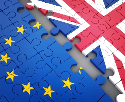 Δέκα χρόνια μετά το Brexit η Βρετανία μετρά το κόστος – Από 2% έως 4% η απώλεια του ΑΕΠ