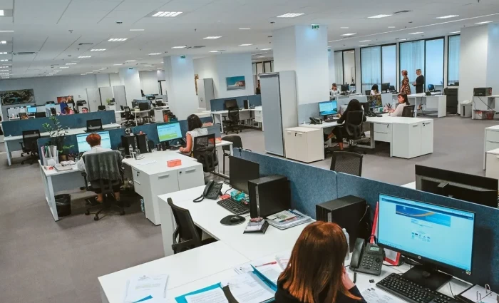 Όσοι περίπου και πέρσι οι κρατικοί υπάλληλοι το πρώτο πεντάμηνο