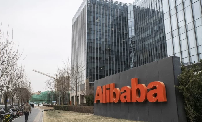 Πόλεμος γιγάντων στην Κίνα: Η Alibaba διεκδικεί την Pupu για να «χτυπήσει» τη Meituan