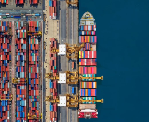 Εμπόριο: Από τα πλεονάσματα στα ελλείμματα πέρασε η ευρωζώνη – Απώλειες 1 δισ. ευρώ τον Απρίλιο λόγω ενέργειας