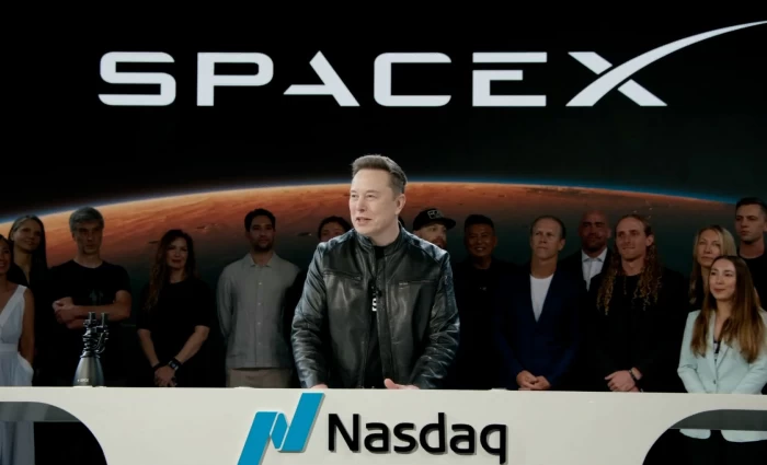 SpaceX: Άλμα 11% για τη μετοχή στις προσυνεδριακές συναλλαγές μετά την ιστορική IPO