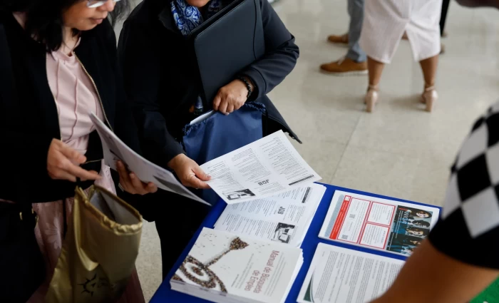 ΗΠΑ: Μικρή υποχώρηση των αιτήσεων για επίδομα ανεργίας – Ανθεκτική η αγορά εργασίας